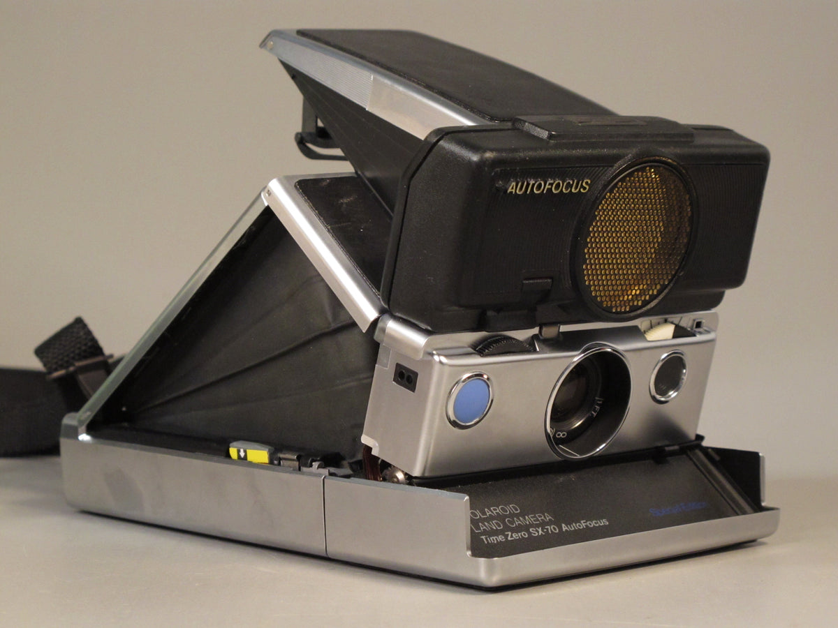 POLAROID SX-70 Land Camera Time Zero Auto Focus Special Edition