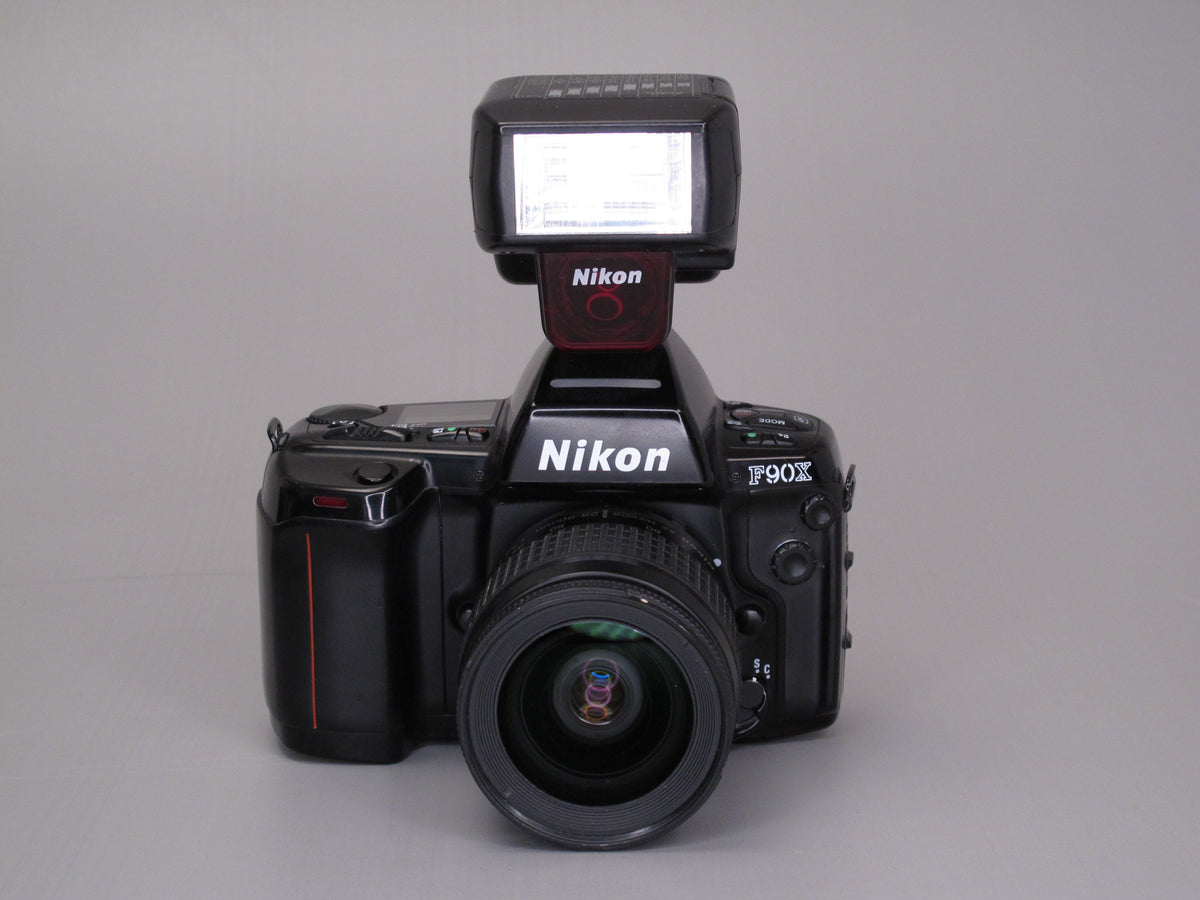 Nikon F90X 35mm Camera with Nikkor 28-80mm Zoom and Flash 窶� Phototek Canada