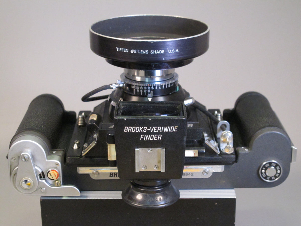 BROOKS VERIWIDE 6X9 PANORAMIC Medium Format Camera – Phototek Canada
