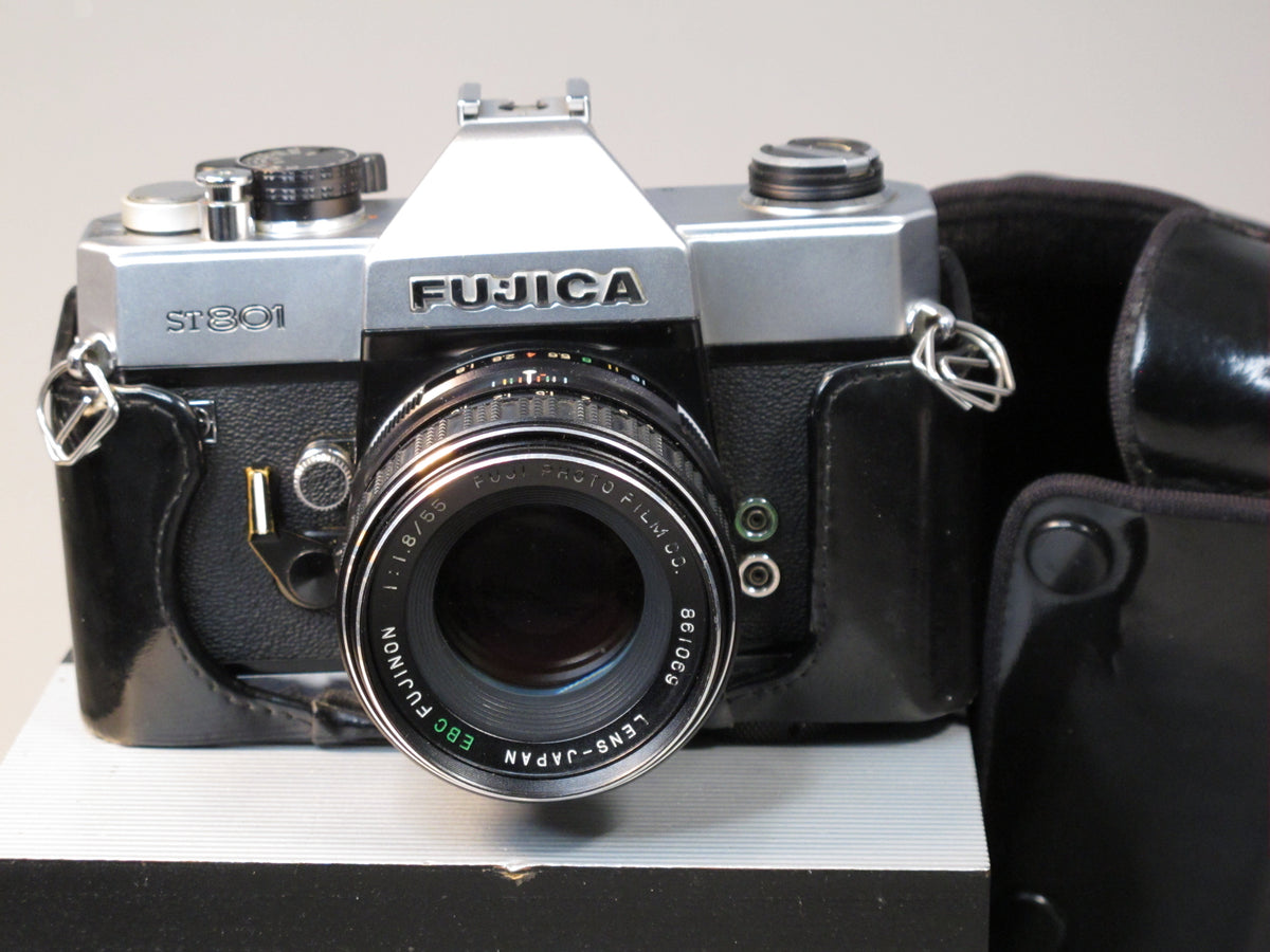 FUJICA ST801  YASHICA 35mm F2.8