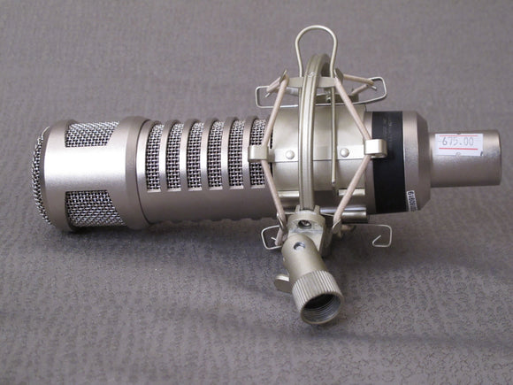 Electro-Voice RE27n/d Dynamic Cardioid Multipurpose Microphone