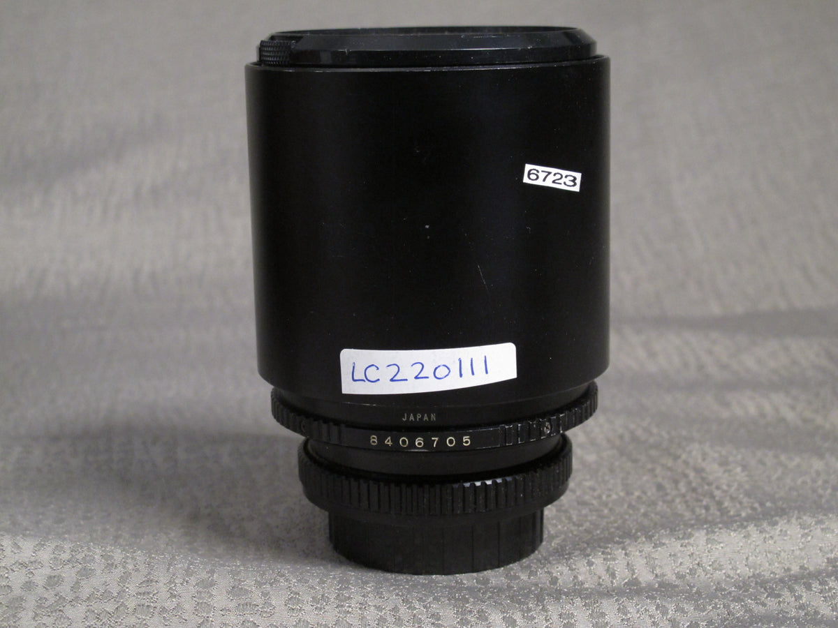 RMC TOKINA 500mm f8 Lens in Canon FD Mount