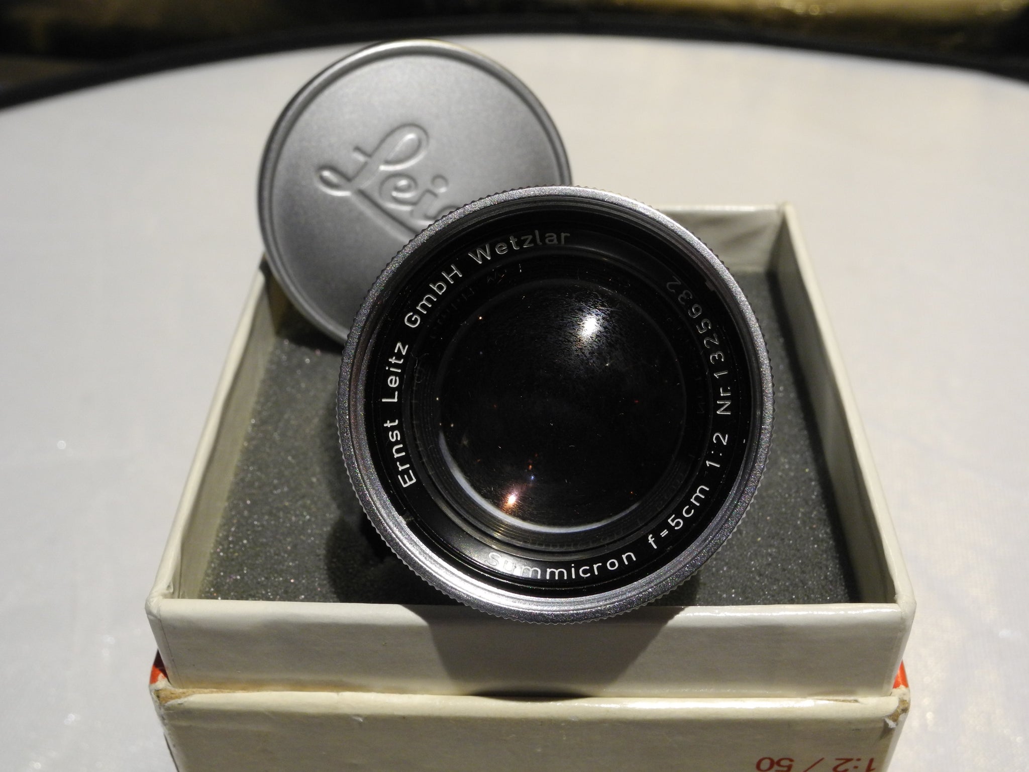 Leica 50mm Summicron-M f⁄2 Lens Summicron - f⁄2.0 | Camera LEICA 