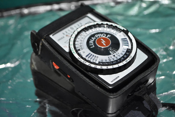 Gossen Luna-Pro F Light Meter