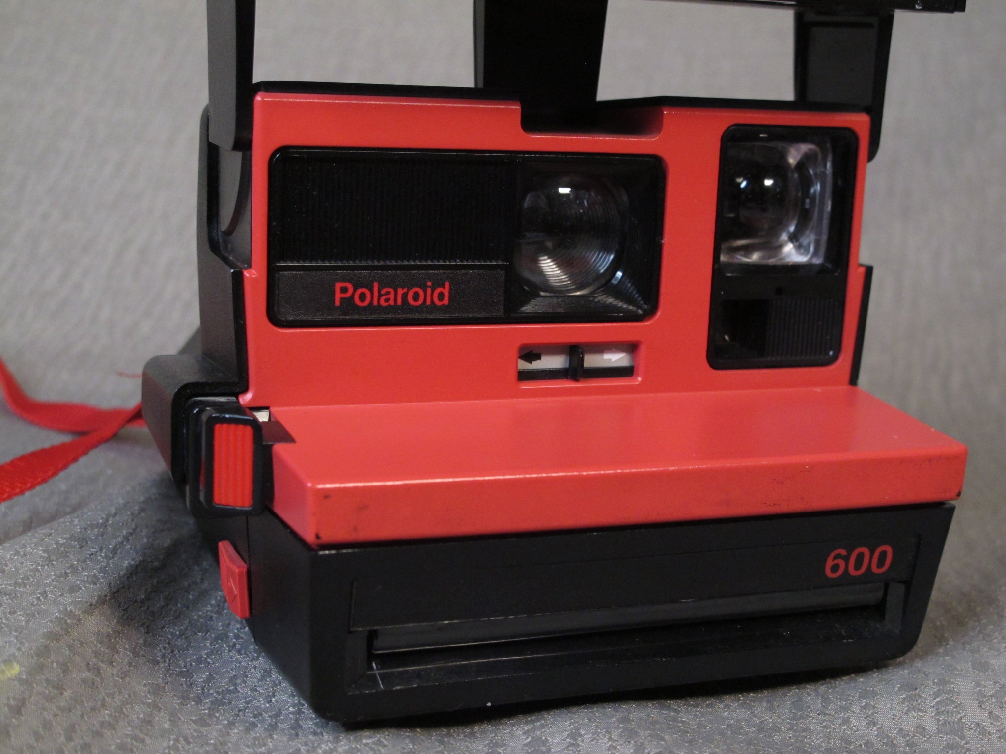 Appareil Photo Instantané Polaroid 600 Cool Cam Rouge, Avec Sangle, Rare Et Testé !