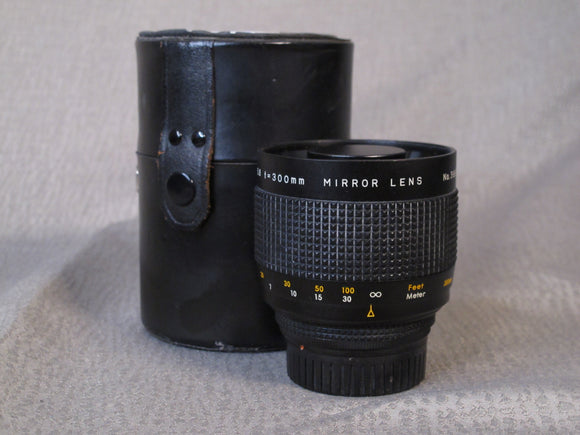 (Available) FOTOMAT SERIES-35 300mm f5.6 Mirror Lens Minolta MD Mount