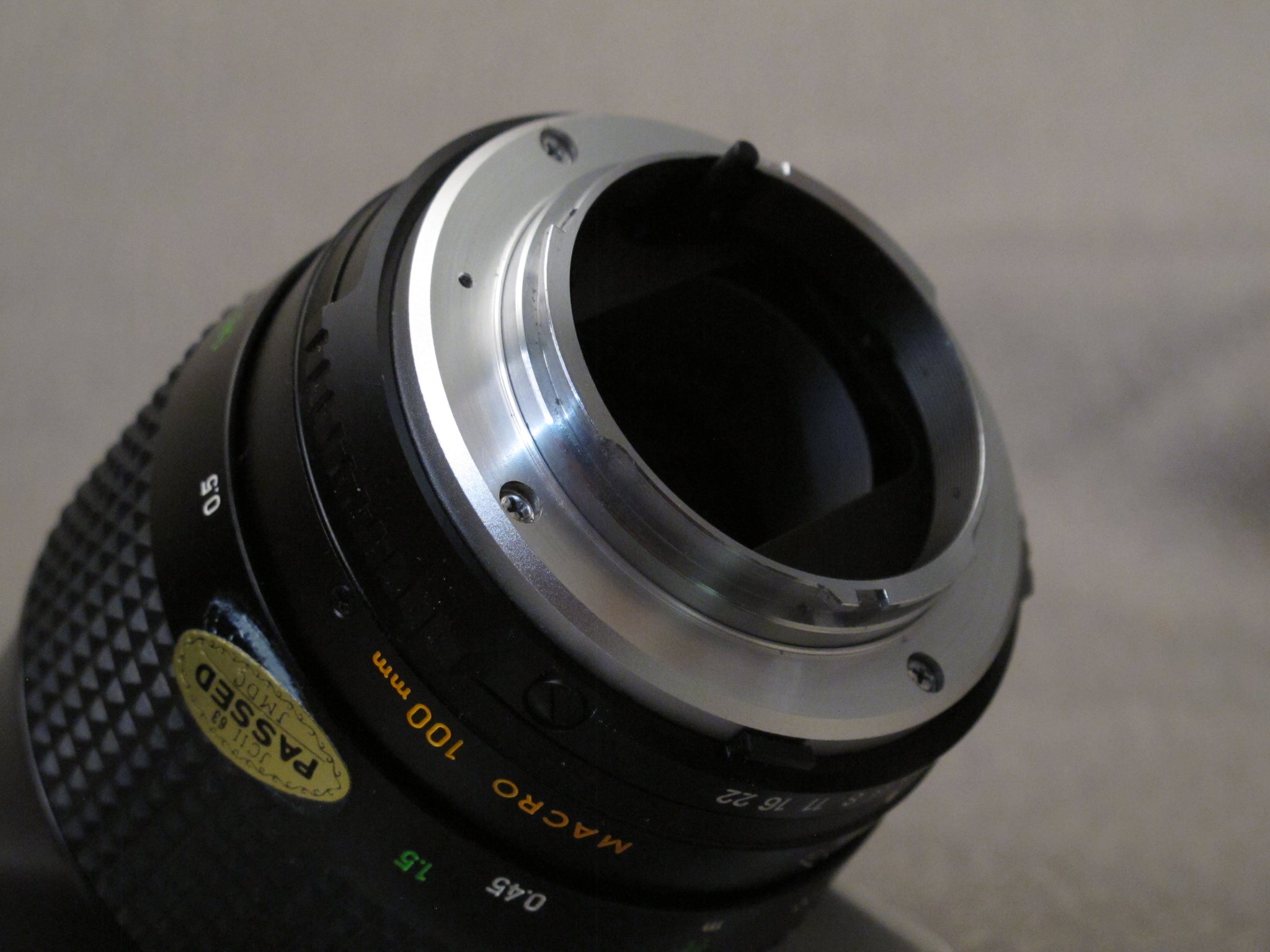 Minolta MC MACRO ROKKOR-X 100mm f3.5 Lens with Life-Size Adapter