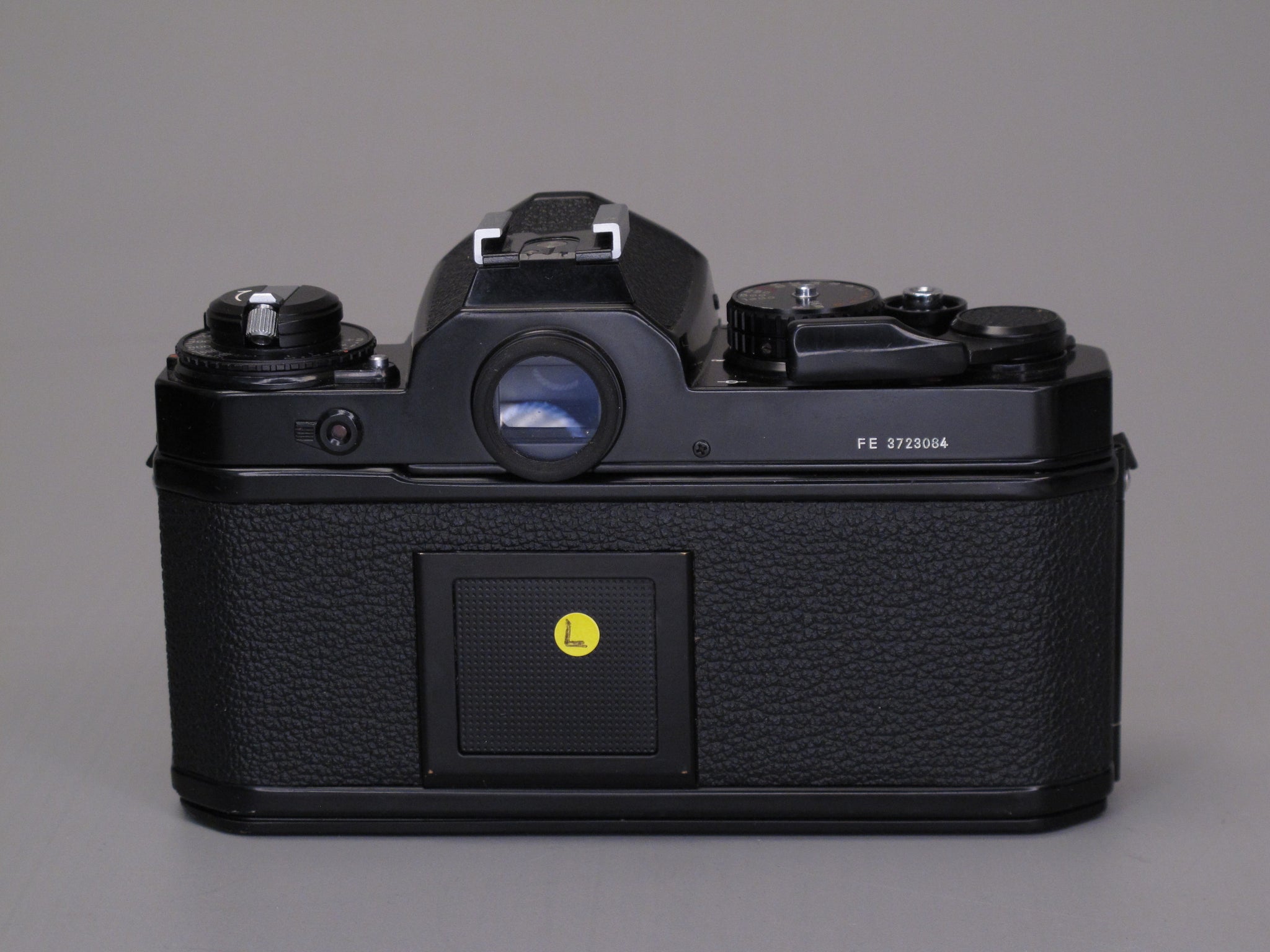 Nikon FE 35mm Camera Body – Phototek Canada