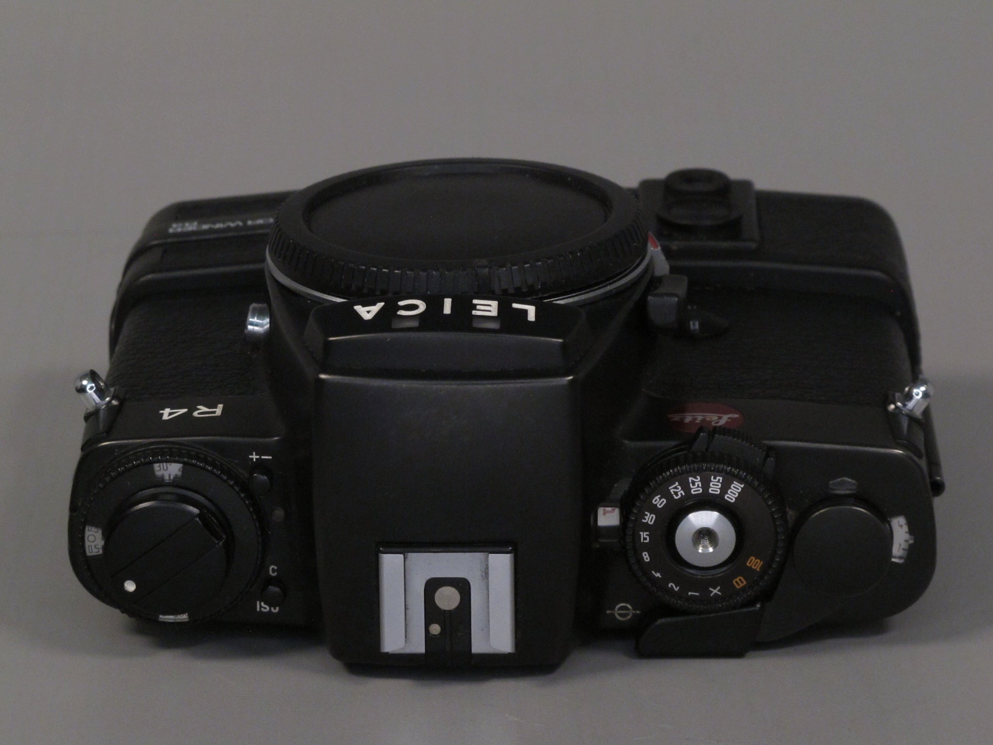 Leica R4 35mm SLR – Phototek Canada