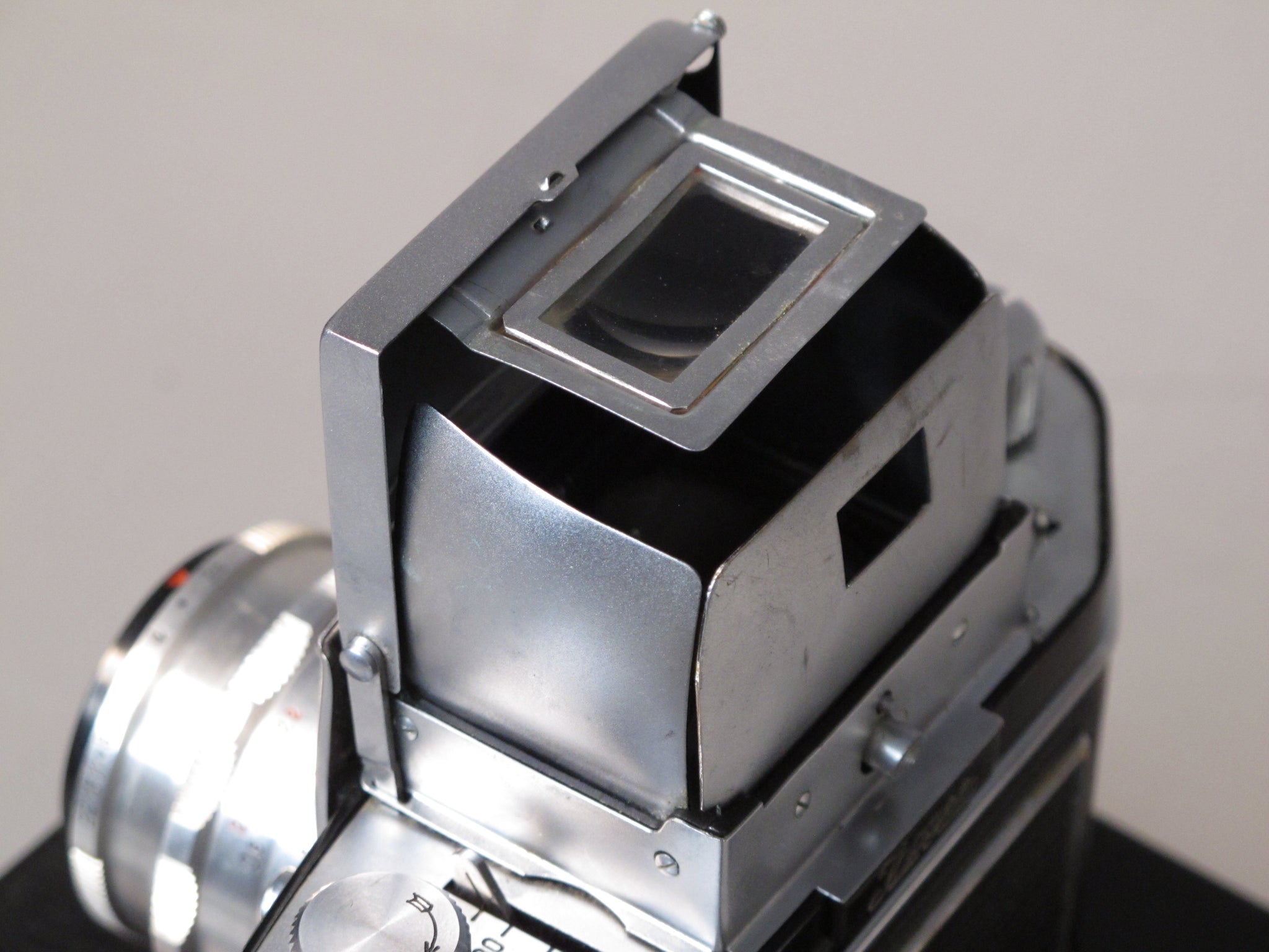 Exa Lhagee Dresden 35mm SLR Camera with Zeiss Jena Tessar 50mm f2
