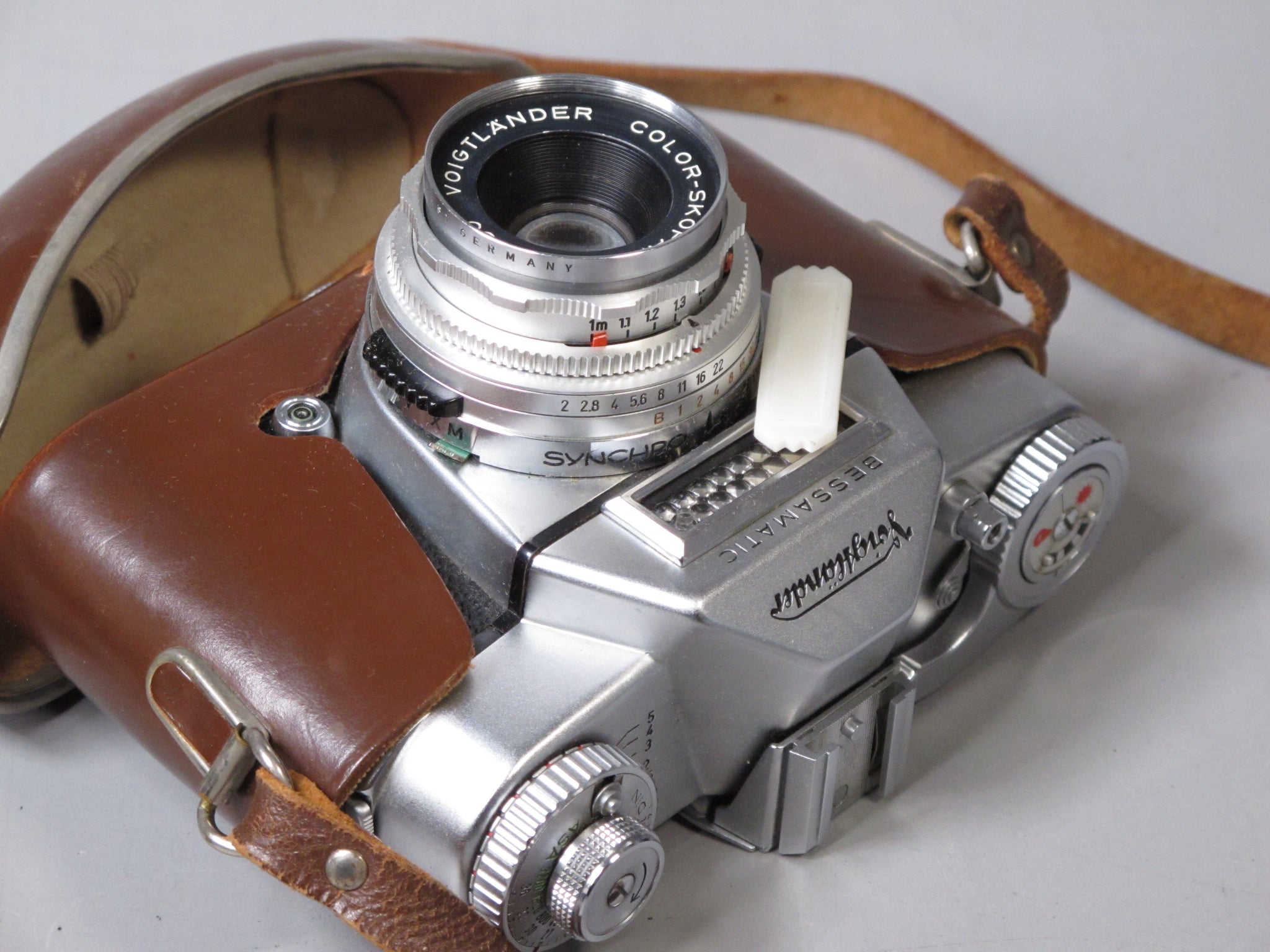 VOIGTLANDER BESSAMATIC 美品 Voigtländer Bessamatic Deluxe (1962) - mike eckman dot com
