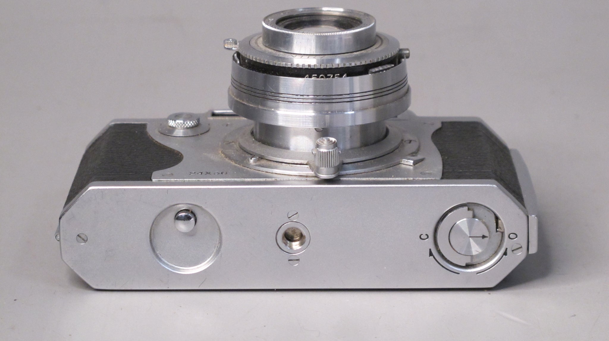 Konica 24x36 Konirapid-s 35mm Camera with a Hexanon 50mm f2.8 Lens