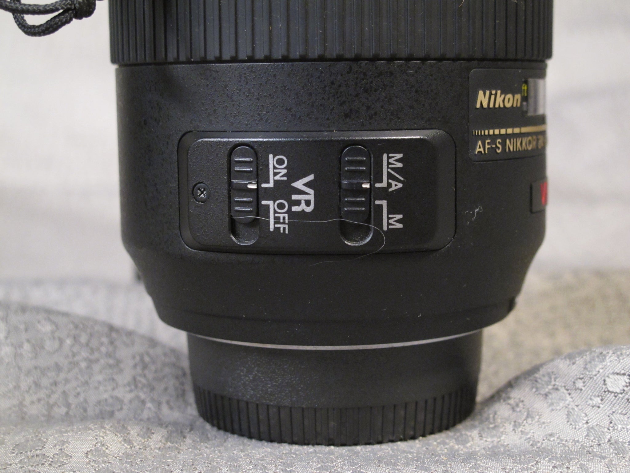 Nikon AF 24-120mm f3.5-5.6 D (Gebraucht) in Muralto für CHF 120 – mit Lieferung auf kaufen Nikon AF 24-120mm f3.5-5.6 D (Gebraucht) in Muralto für CHF 120 – mit Lieferung auf kaufen