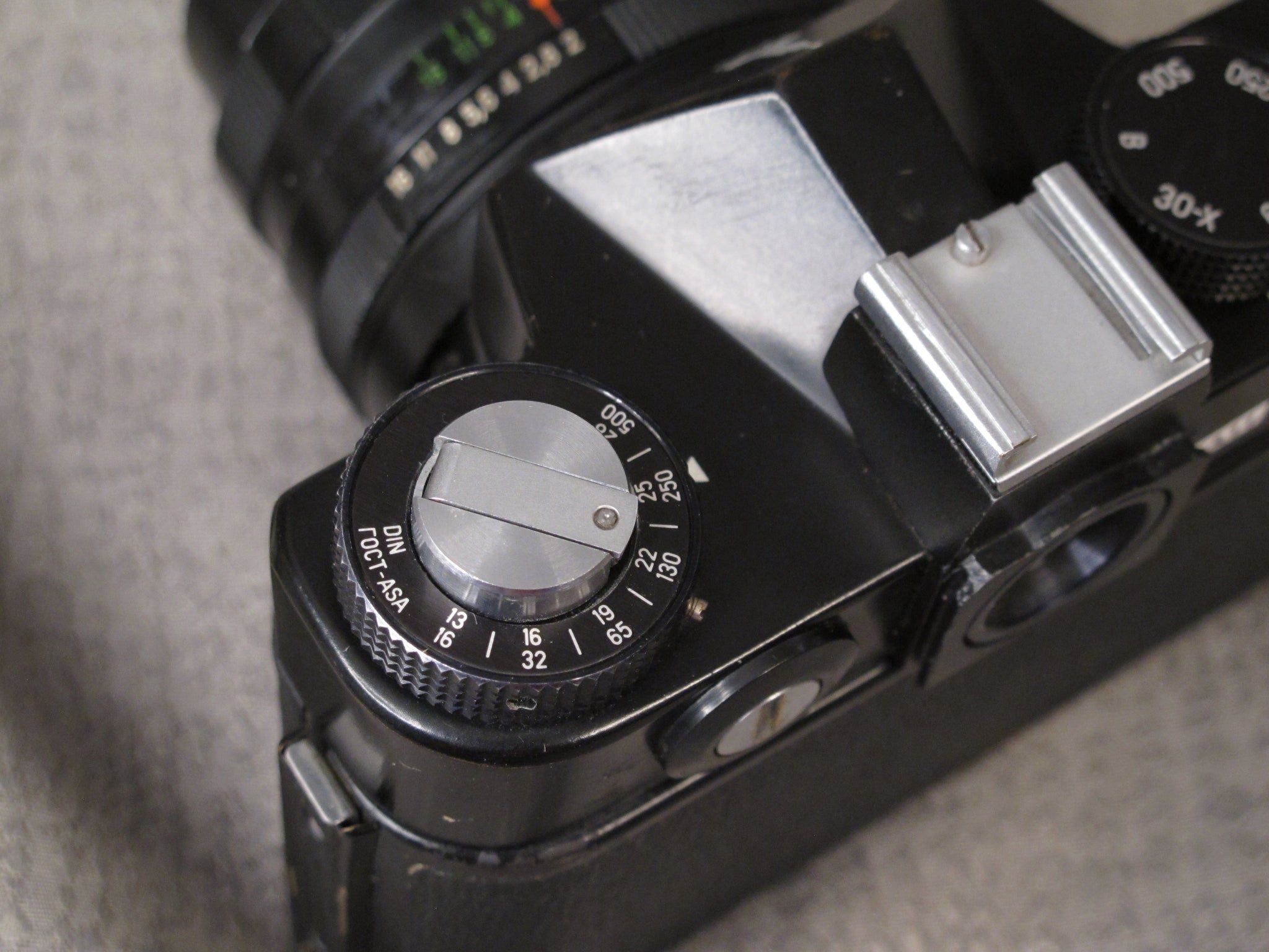 ZENIT TTL 35mm Camera with Helios 44M 58mm f2 Lens (Olympic