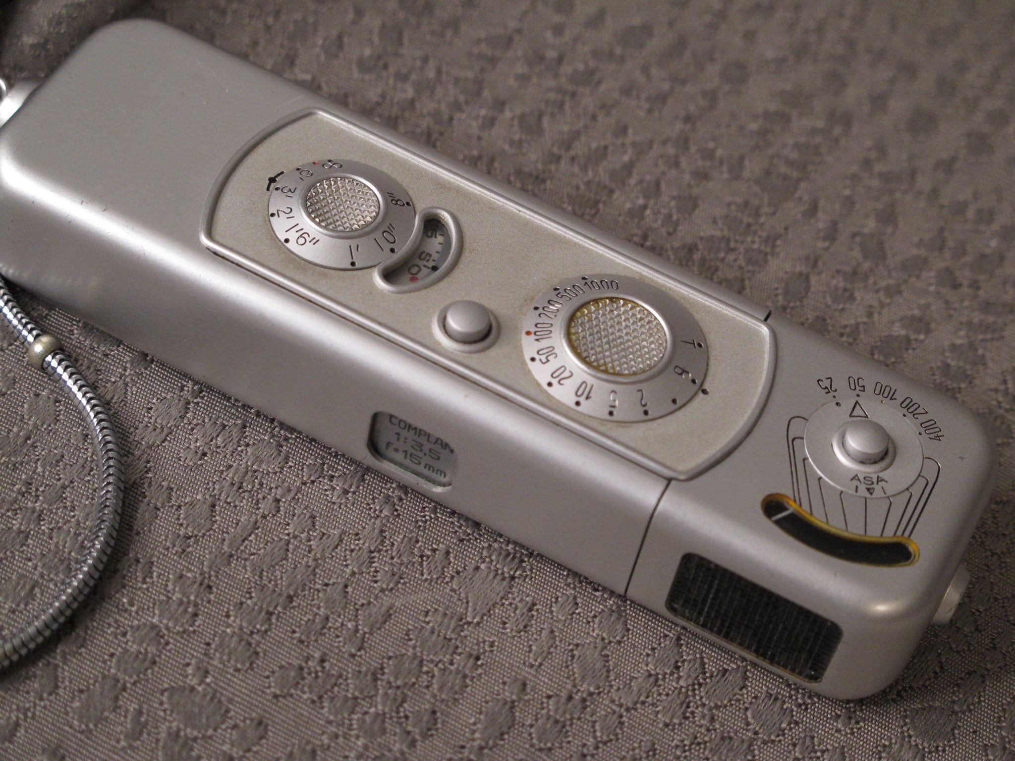 Caméra espionne MINOX + Objectif Complan 15mm f3.5 – Phototek Canada