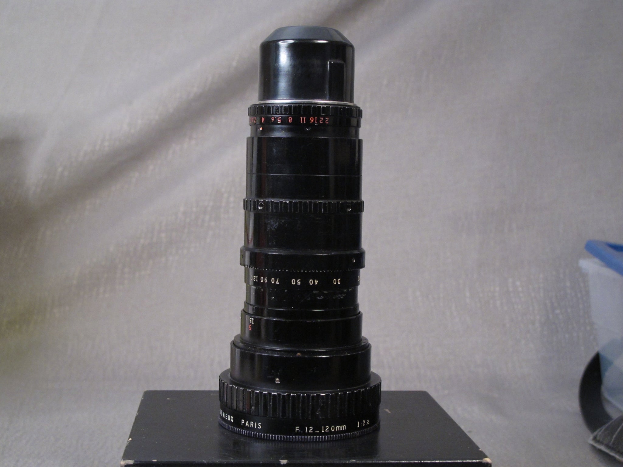 P. Angenieux 1:2.2/12-120mm Type 10x12B Zoom Arriflex - Monture