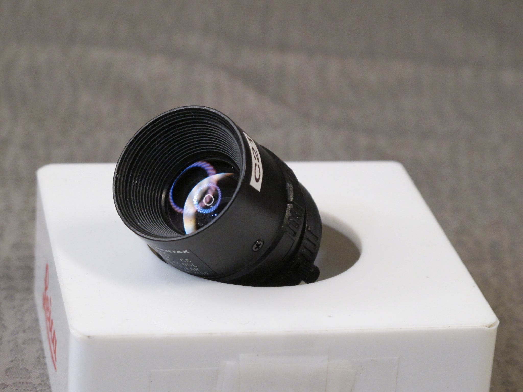OBJECTIF TV À STÉNOPHONIE POUR ORDINATEUR 4 mm 1:2,5 Monture C pour ca – Phototek Canada OBJECTIF TV À STÉNOPHONIE POUR ORDINATEUR 4 mm 1:2,5 Monture C pour ca – Phototek Canada